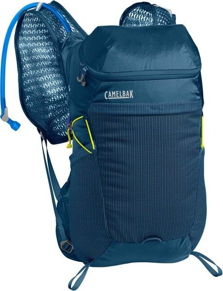 Octane 18 70oz Hydration Pack