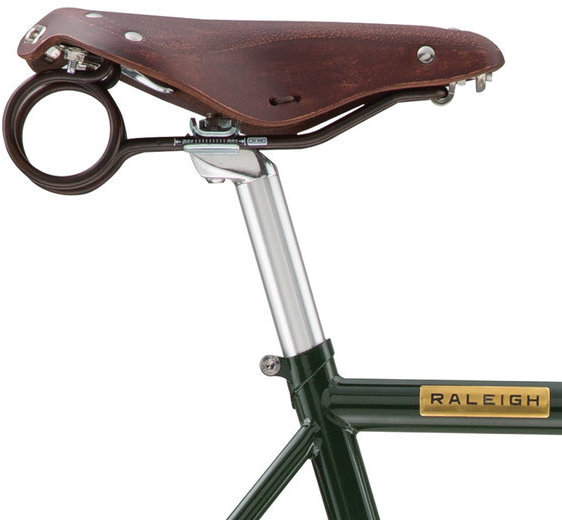 raleigh tourist bike