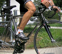 road bike pedals with straps