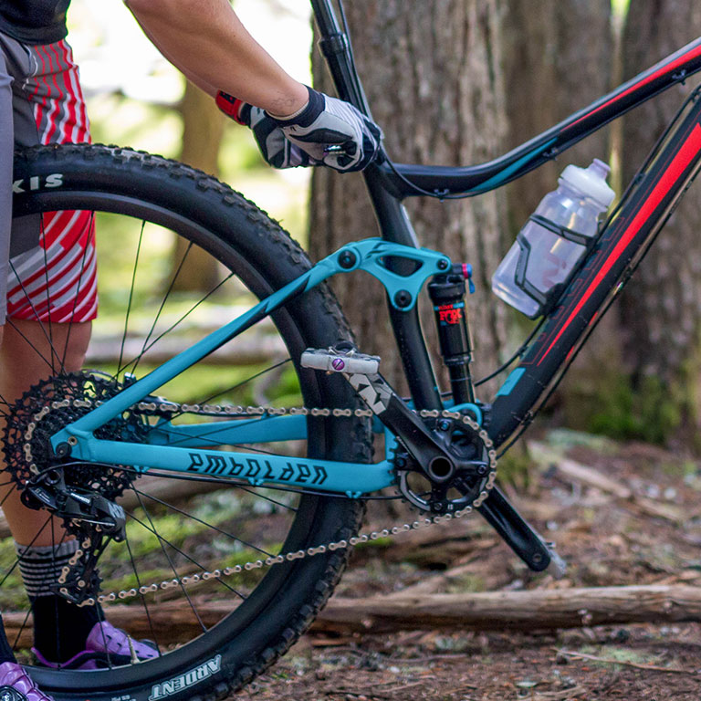 mountain bike equipment online