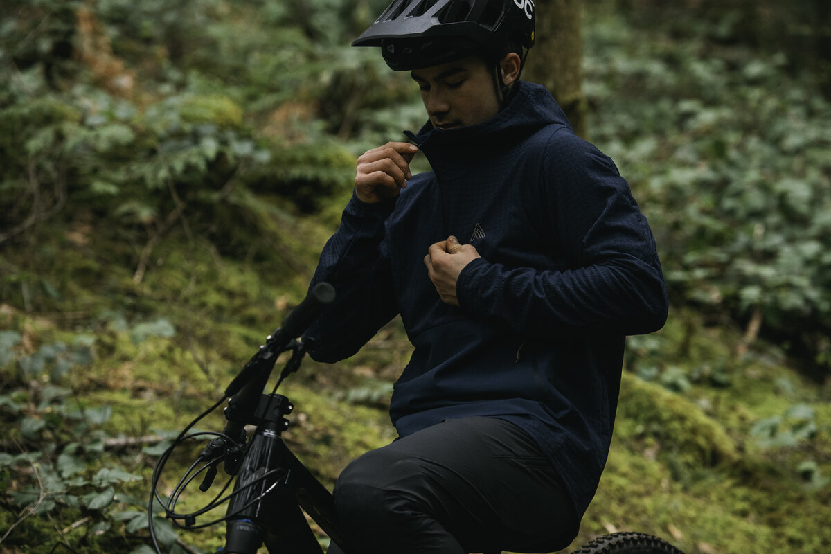 7mesh Chilco Anorak - Portland Bike Shop | River City Bicycles