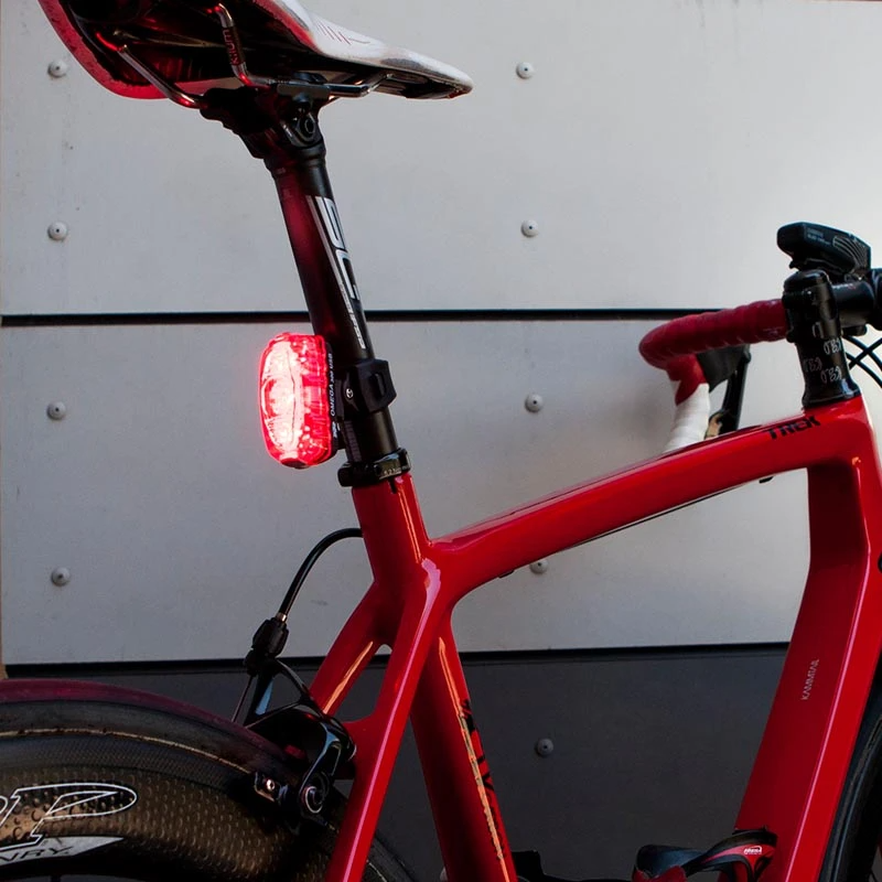 Niterider omega 300 rear best sale bike light