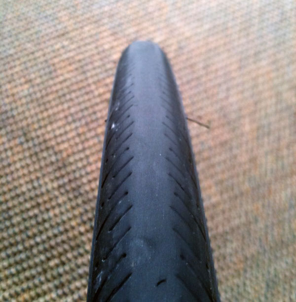 changing road bike tire