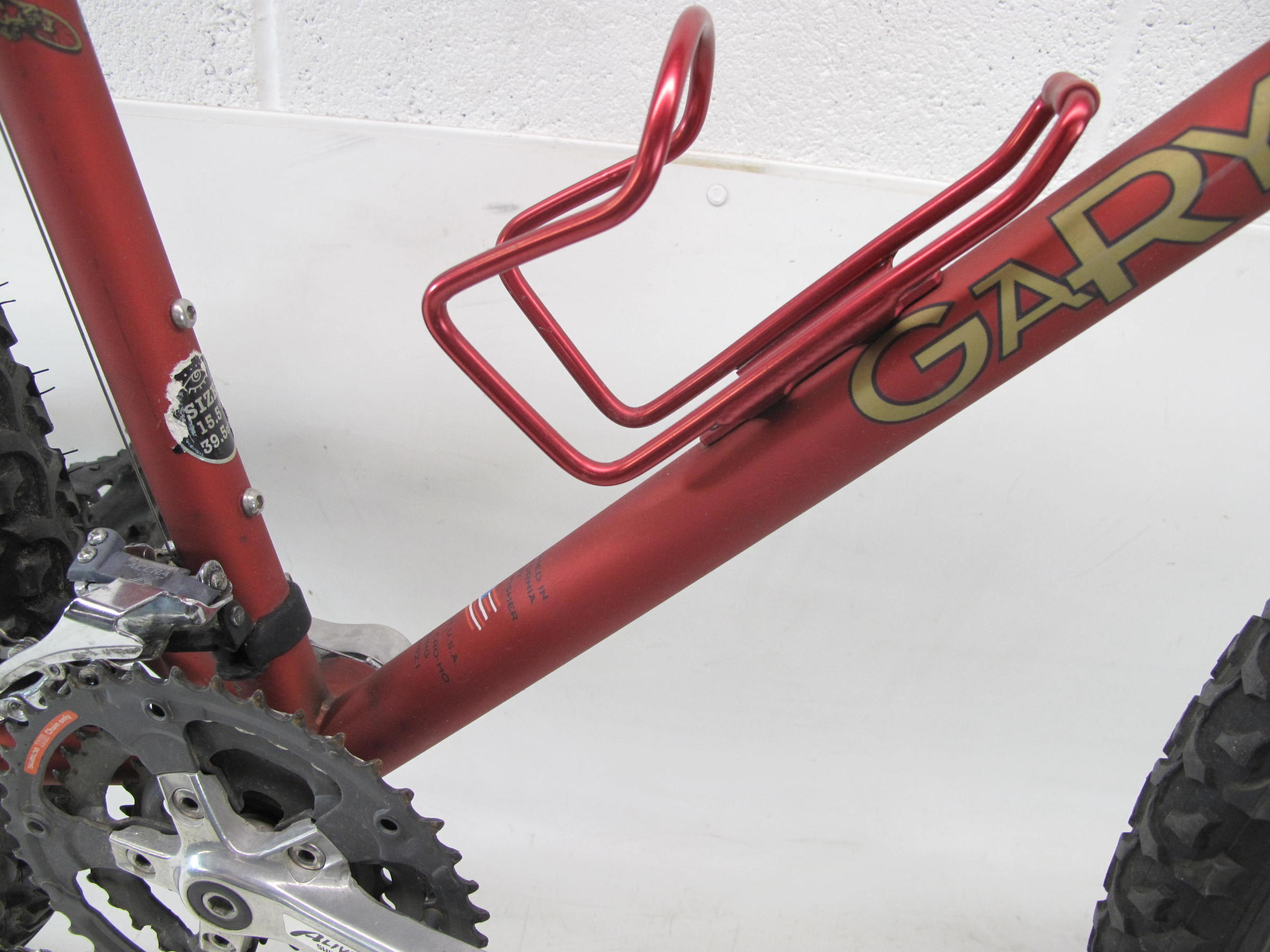 gary fisher red mountain bike