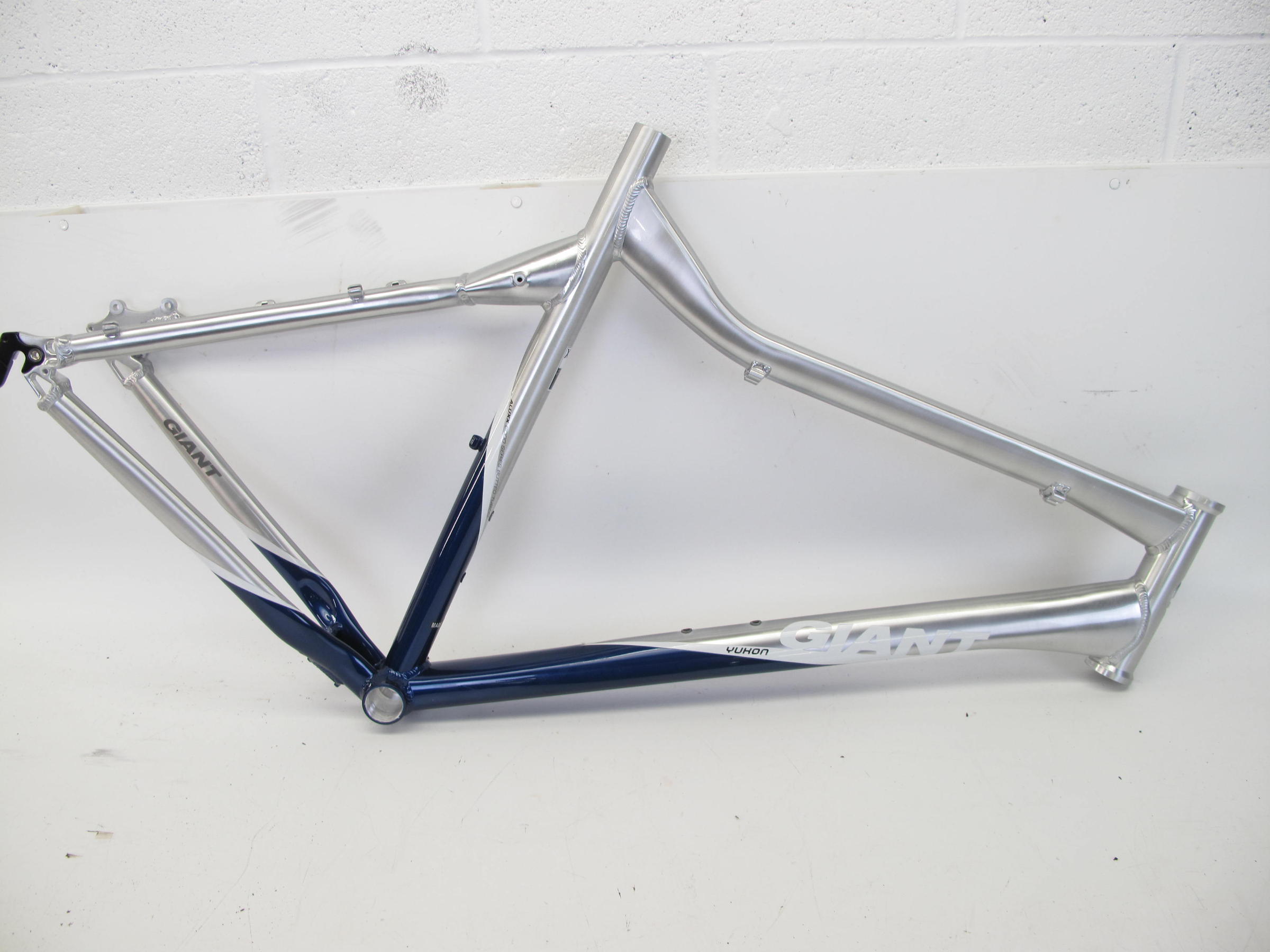 Giant discount yukon frame