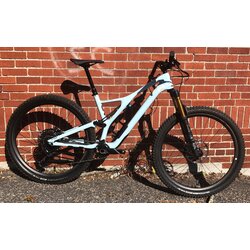 closeout mountain bikes