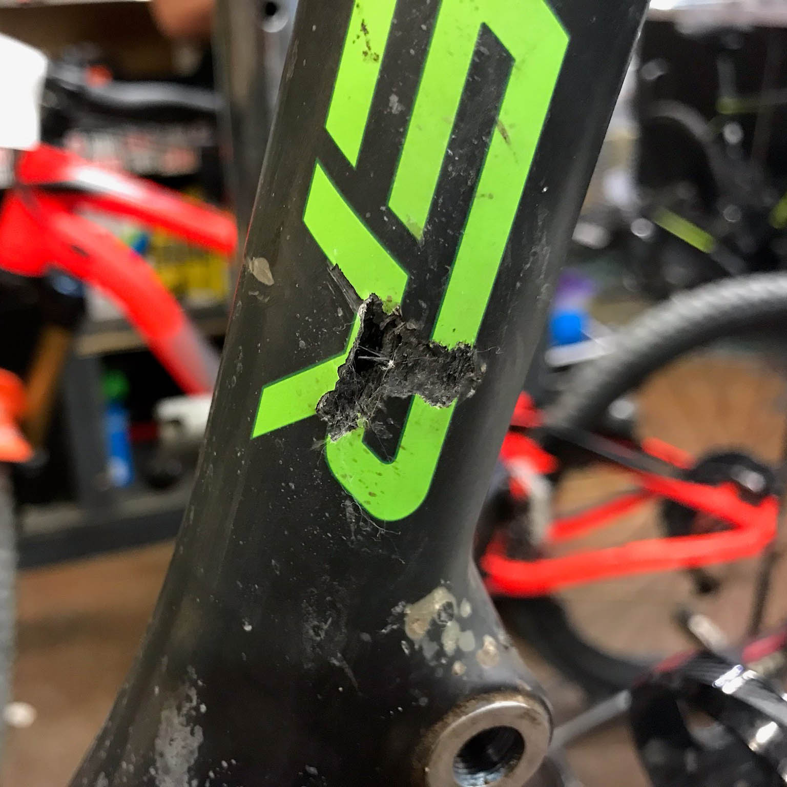repainting carbon bike frame