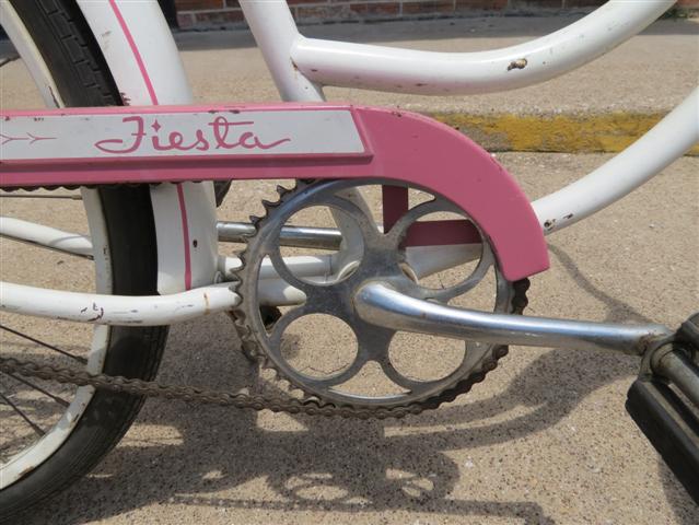 schwinn fiesta bicycle