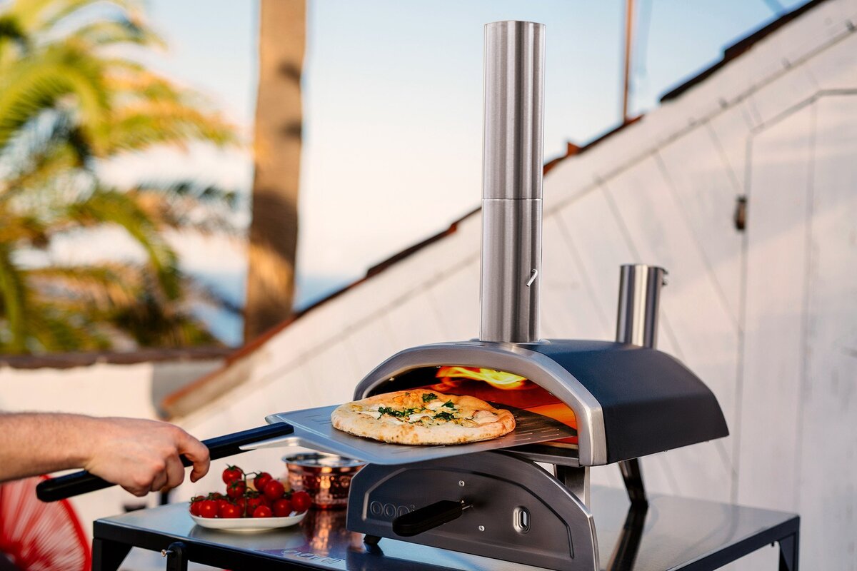 Ooni Fyra 12 Wood Pellet Pizza Oven - Valley Stove & Cycle Ltd.