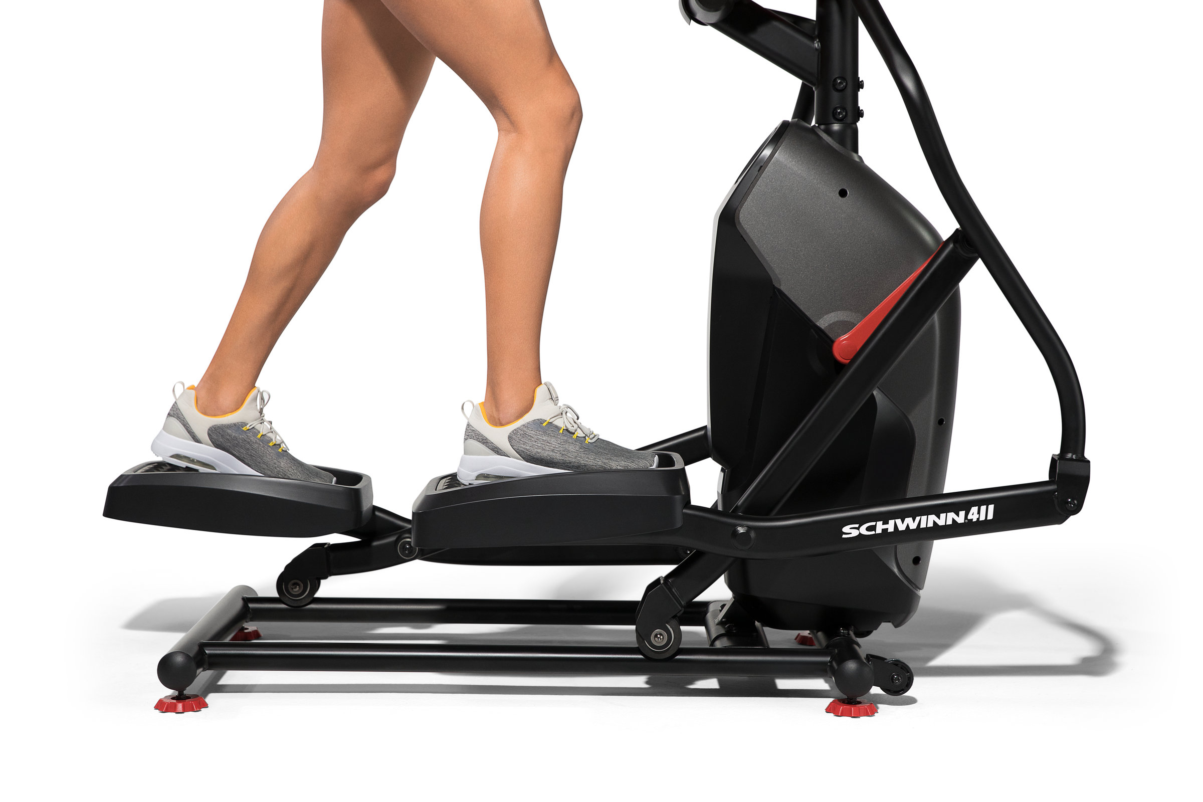 Nautilus schwinn 411 compact elliptical hot sale