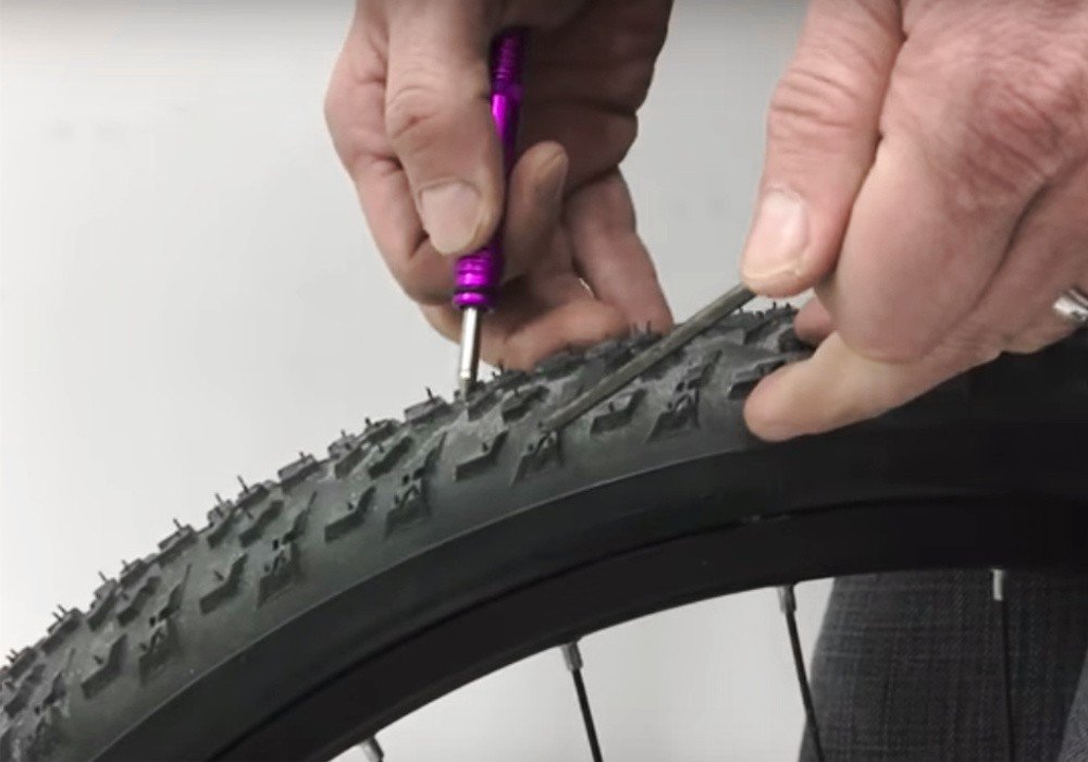 tubeless bike tyre repair