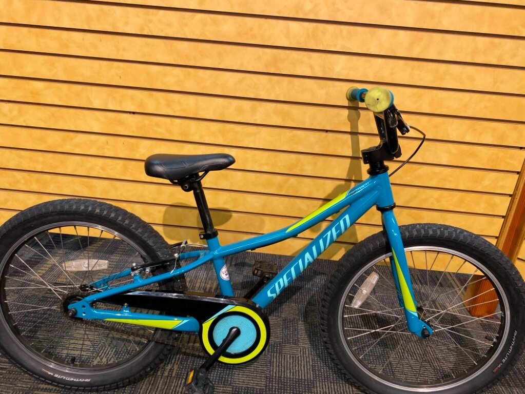 Specialized USED Specialized Riprock 20-inch Youth Turquoise - Massachusetts Bike Shop - Landry 