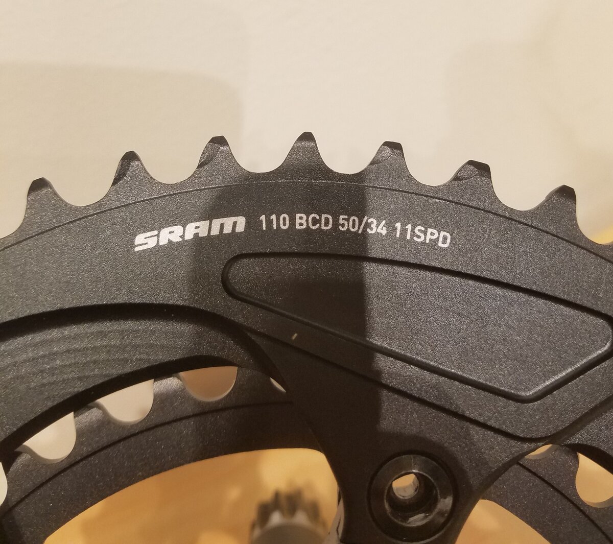 SRAM DEAL SRAM Rival 22 GXP Crankset, 172.5mm 11-Speed 50/34T 110