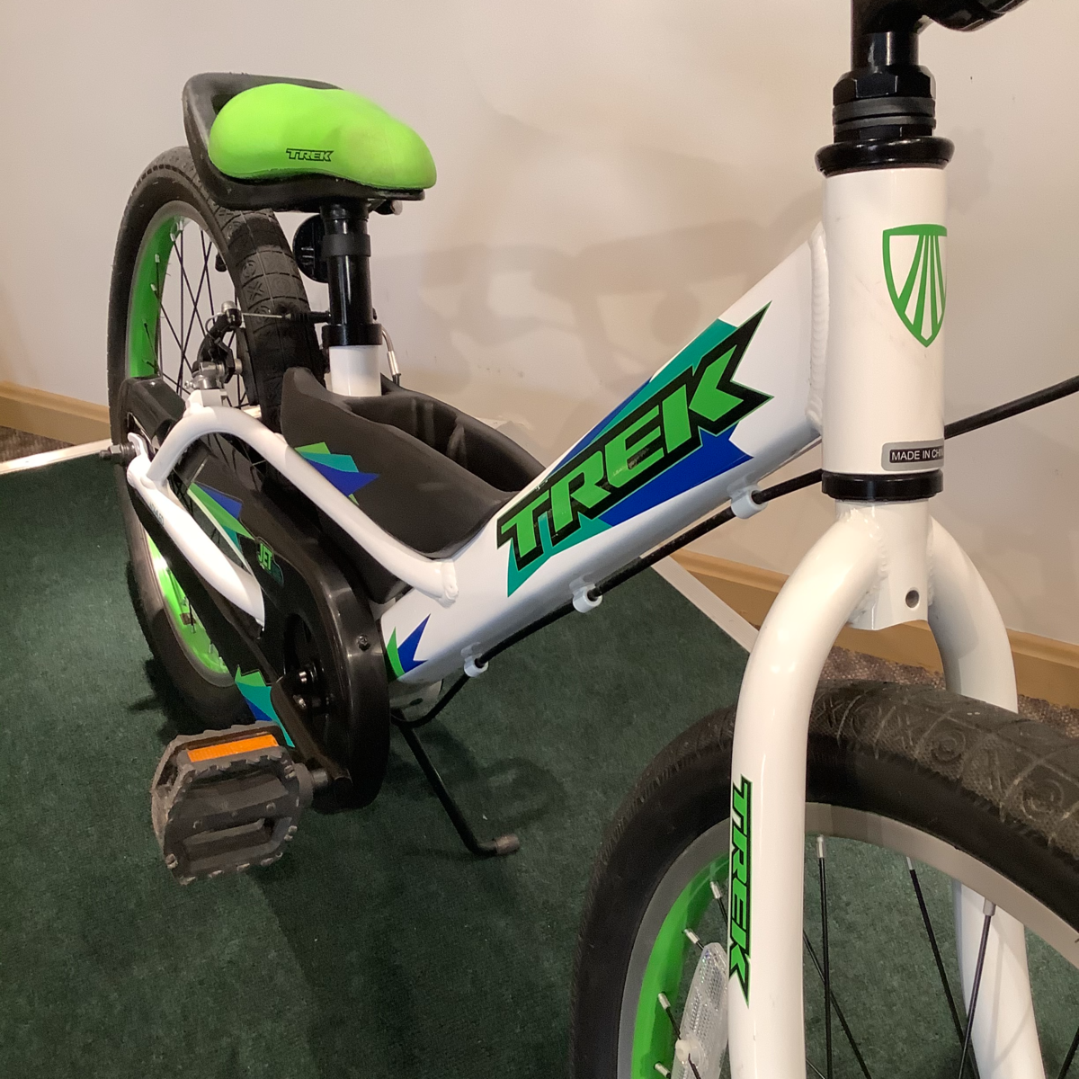 Trek jet 20 clearance green