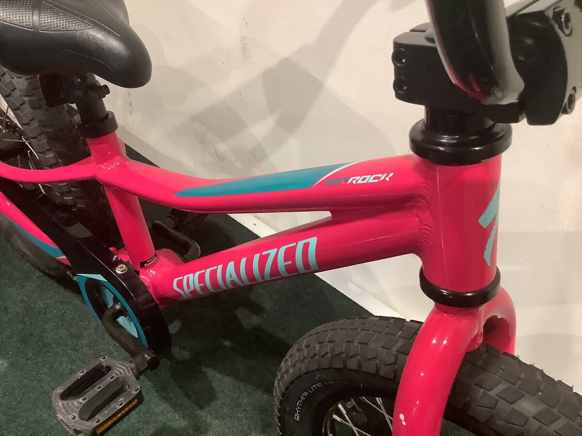 Specialized riprock store 16 pink