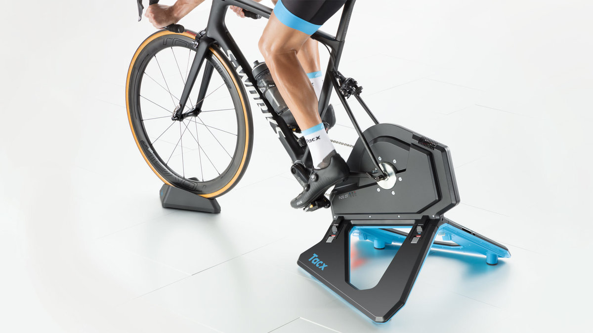 tacx neo direct drive zwift bundle