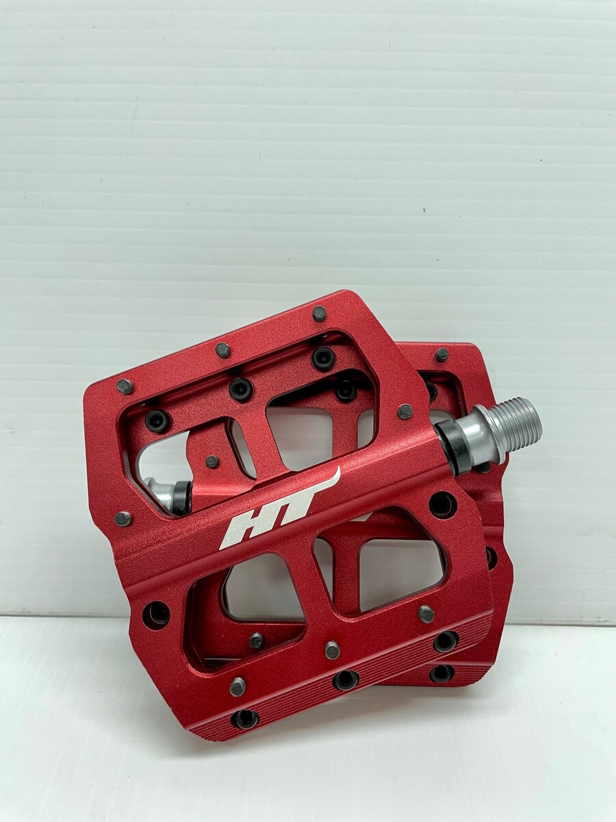 Ht hotsell bmx pedals