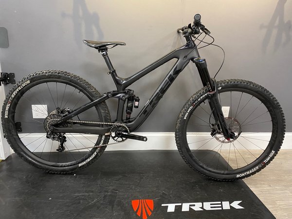 used carbon mountain bike
