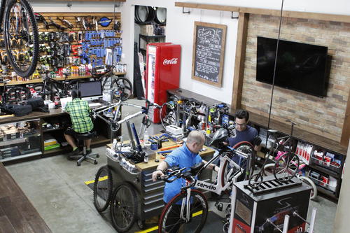 bike repair center