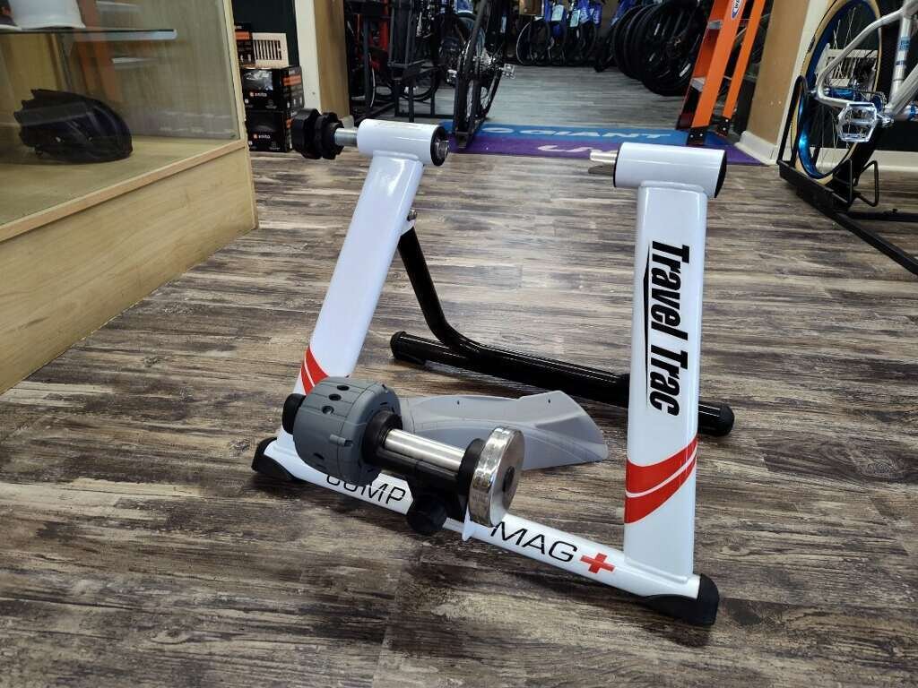 Travel trac comp fluid deals bicycle trainer