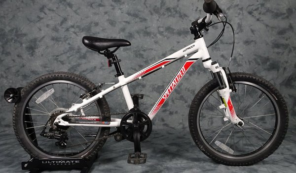 specialised hotrock 20 inch bike
