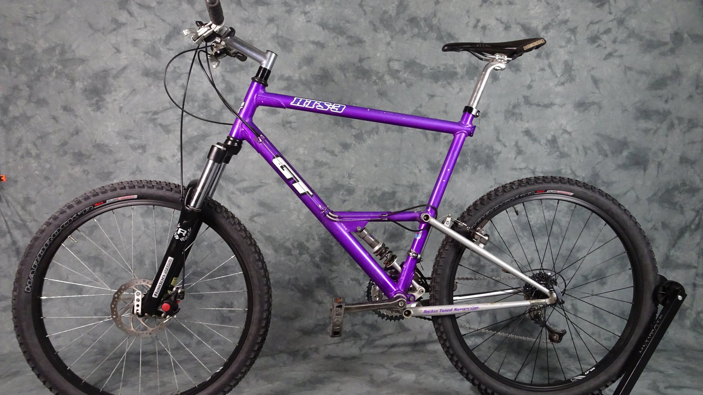 gt rts 3 mountain bike