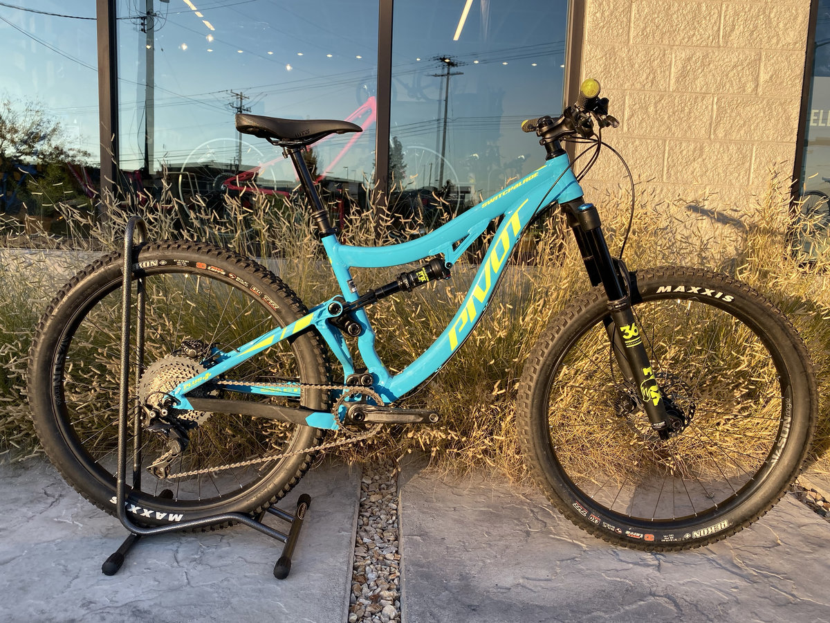 used pivot switchblade for sale