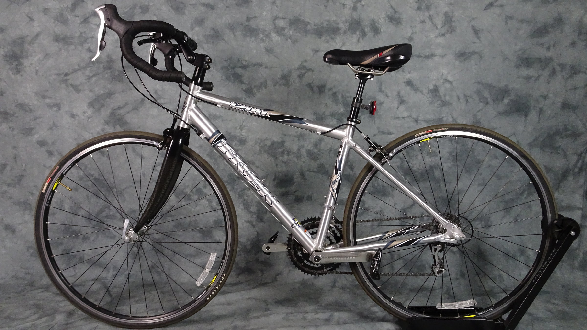 trek 1200c road bike