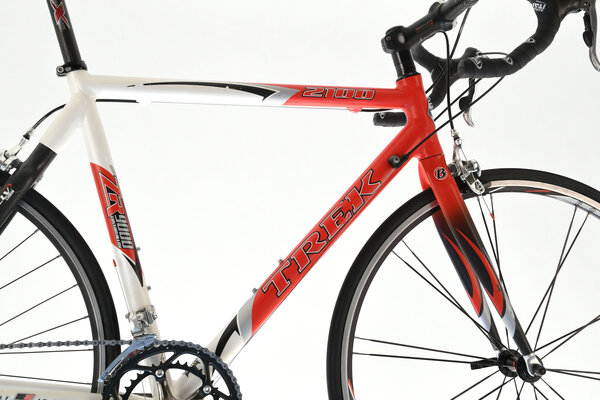 Trek 2100 best sale zr road bike