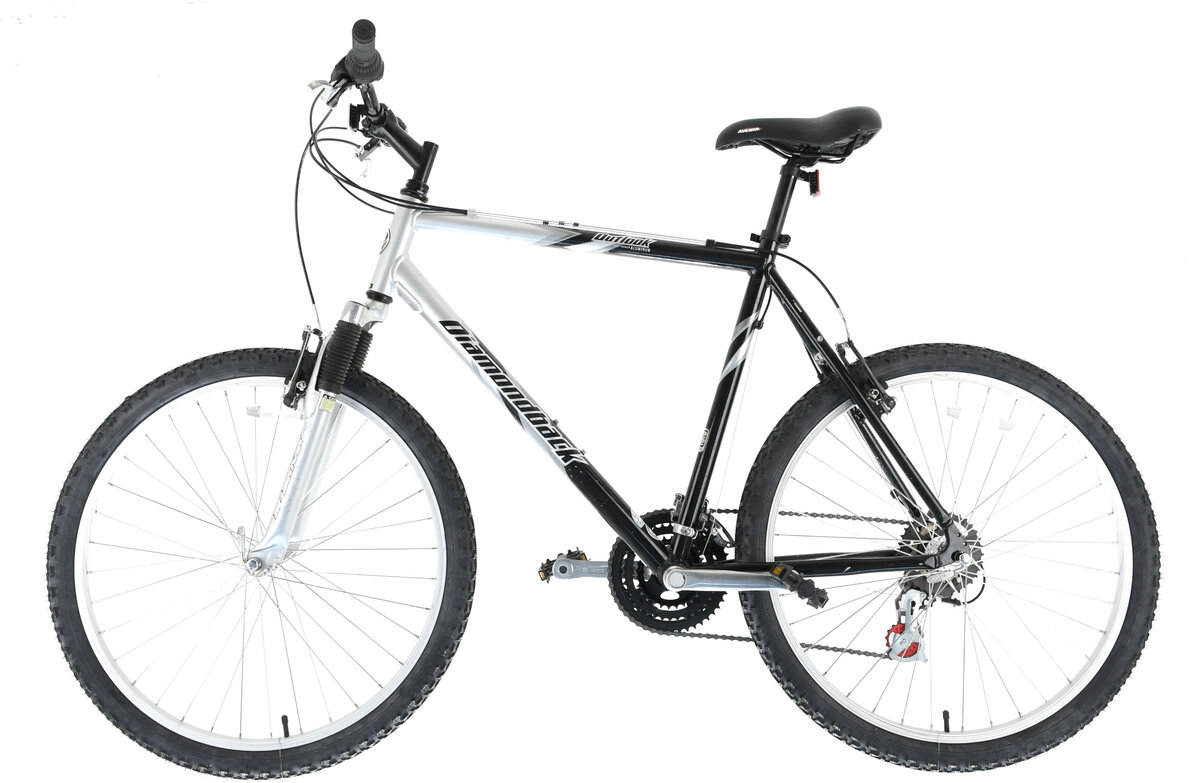 Diamondback outlook mountain discount bike 26 inch