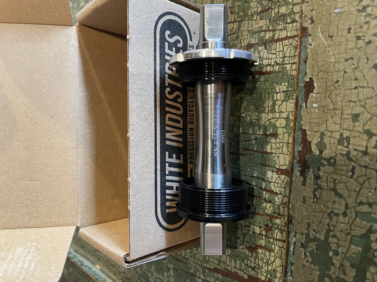 White Industries Square Taper Bottom Bracket 73 x 121mm Stainless Steel -  Revolution Cycles | Greensboro, NC