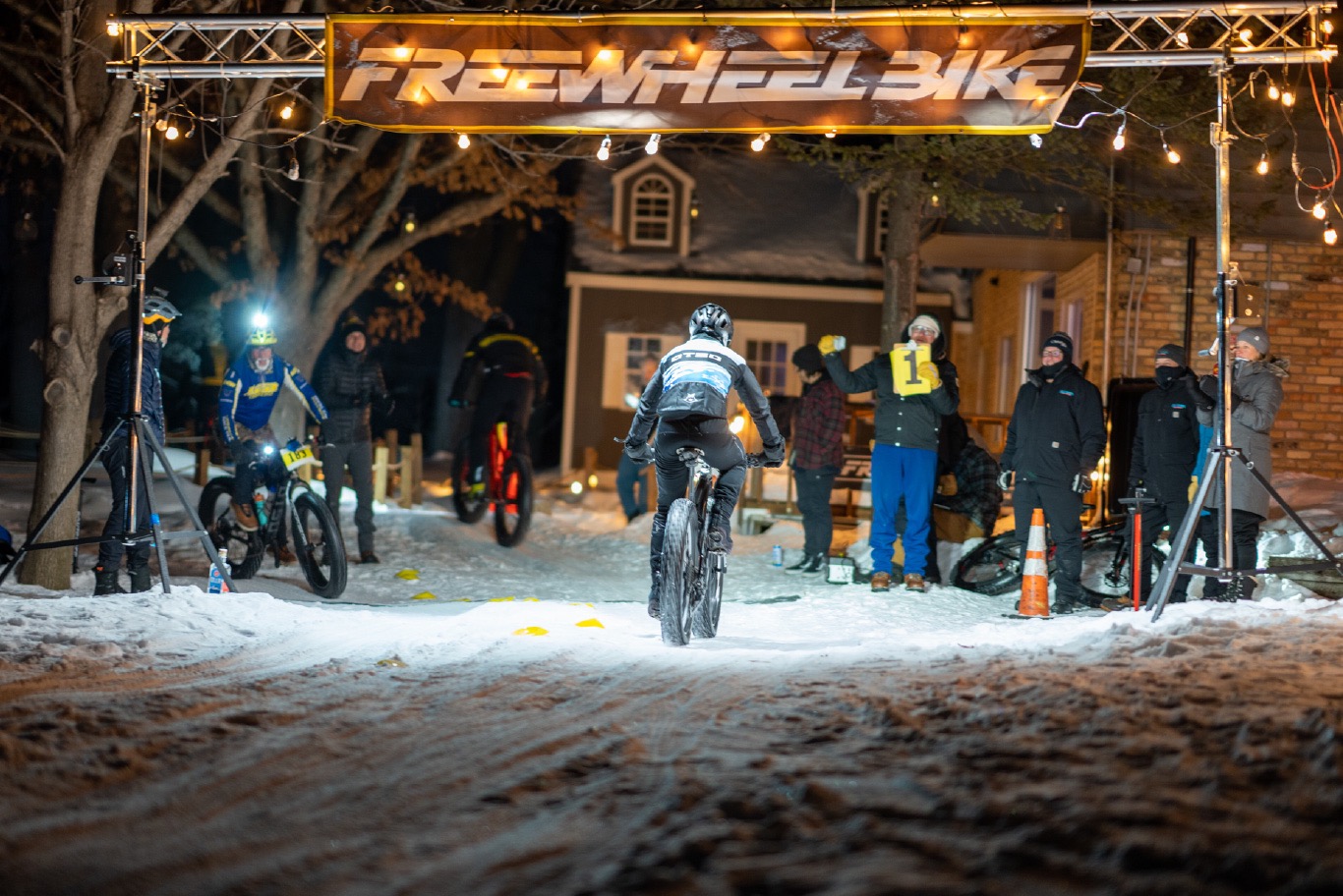 2024 Cyclocrit Winter Race Series Freewheel Bike Shop Minneapolis   FinishHardCyclocrit SlimC 