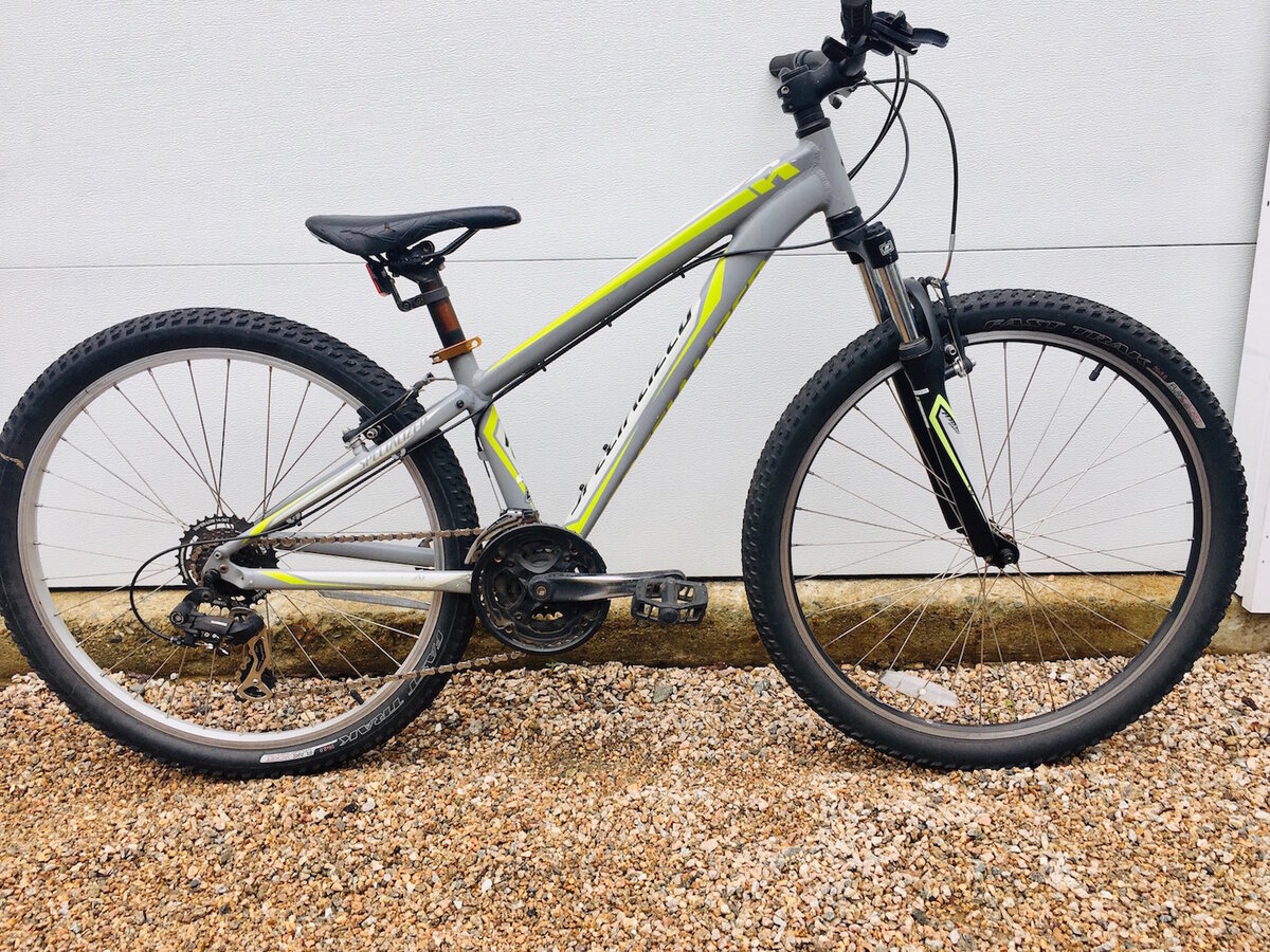 Specialized cheap hardrock yellow