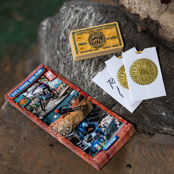 gift card holder : Honey Bee Stamps