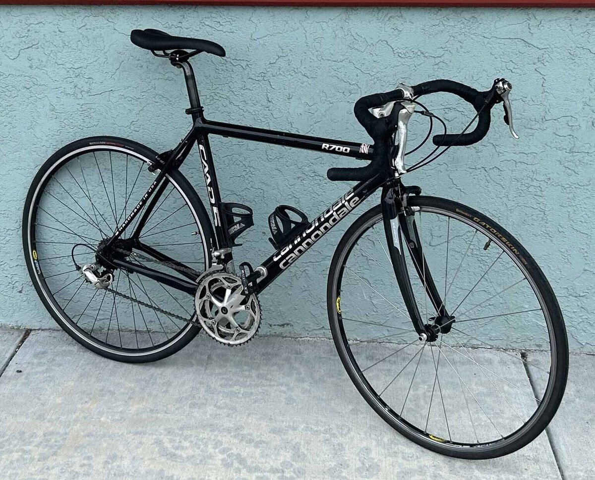 Cannondale R700 Road havanese Bike