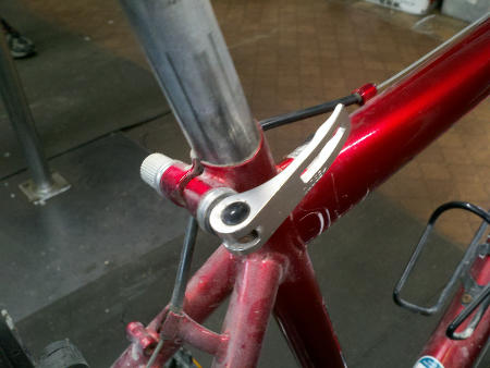 quick release seat post clamp