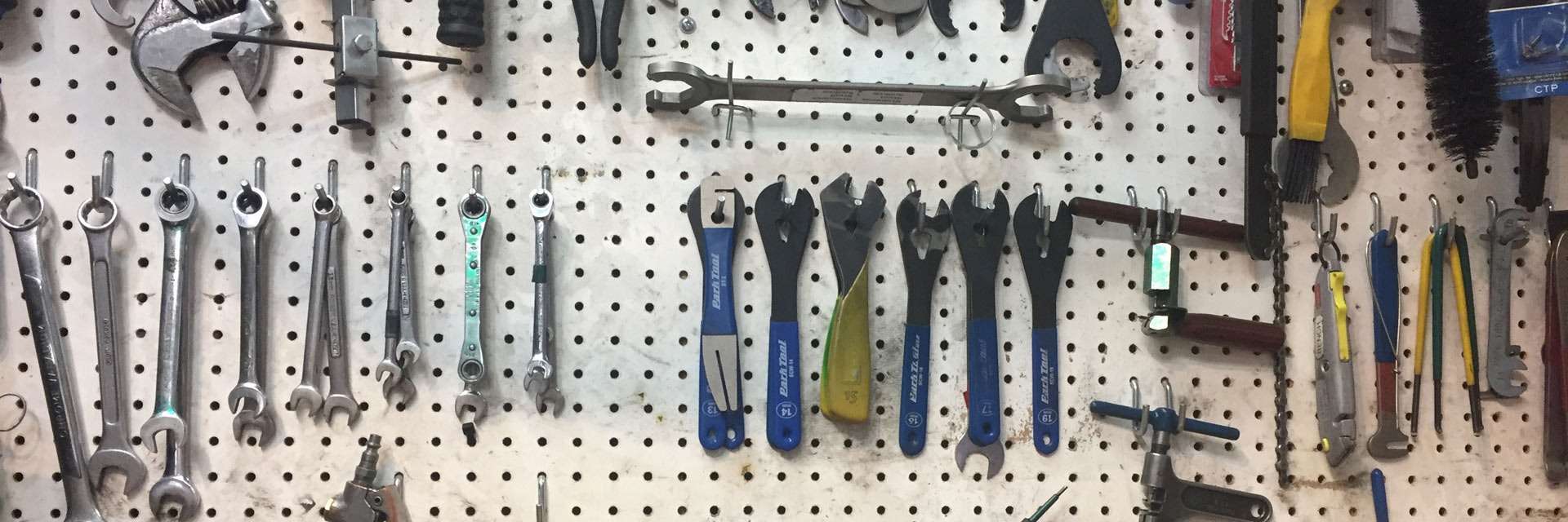 Bike discount tool wall